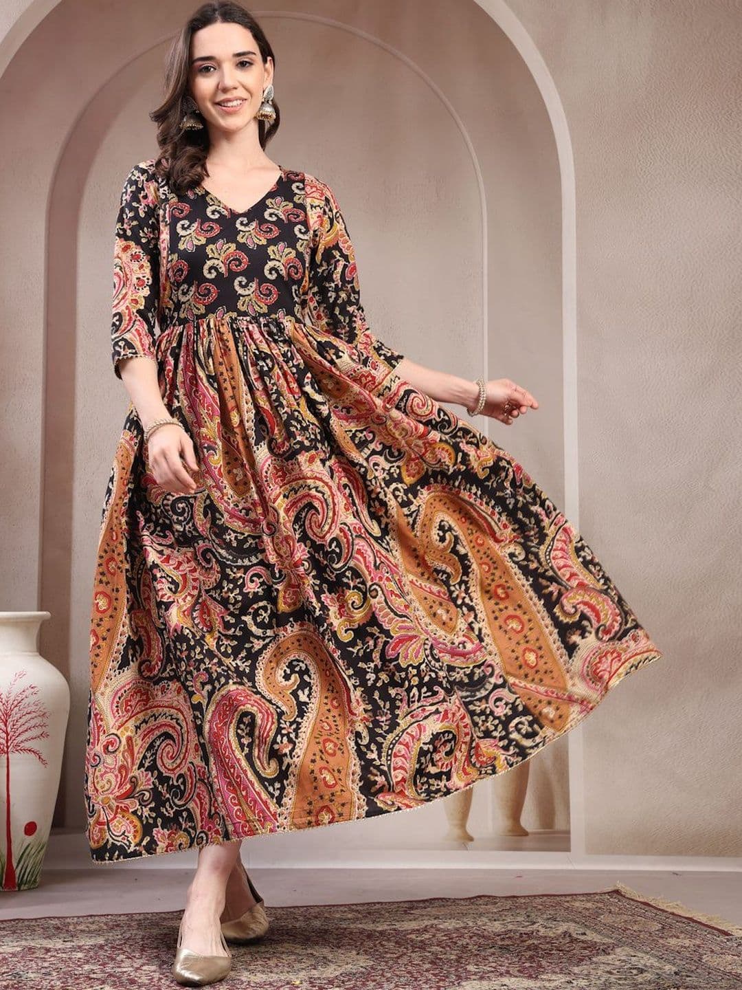 Pristyle Women Paisley Printed Thread Work Maternity Anarkali Kurta - view 1