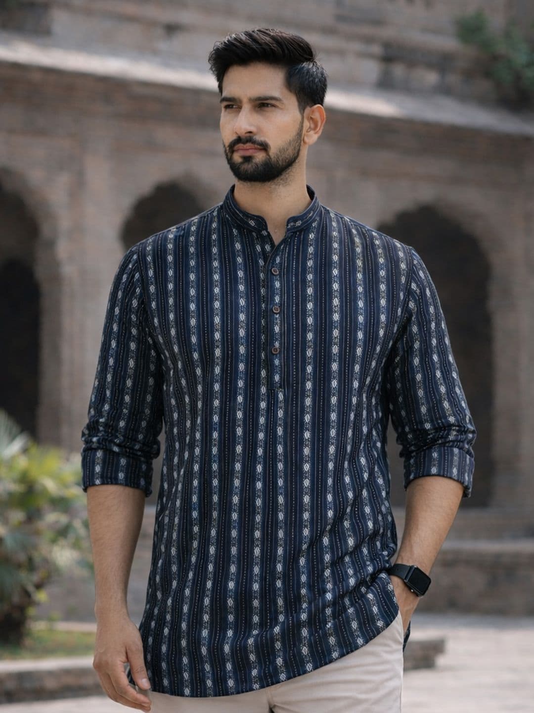 LADSLOOM Men Printed Thread Work Kurta
