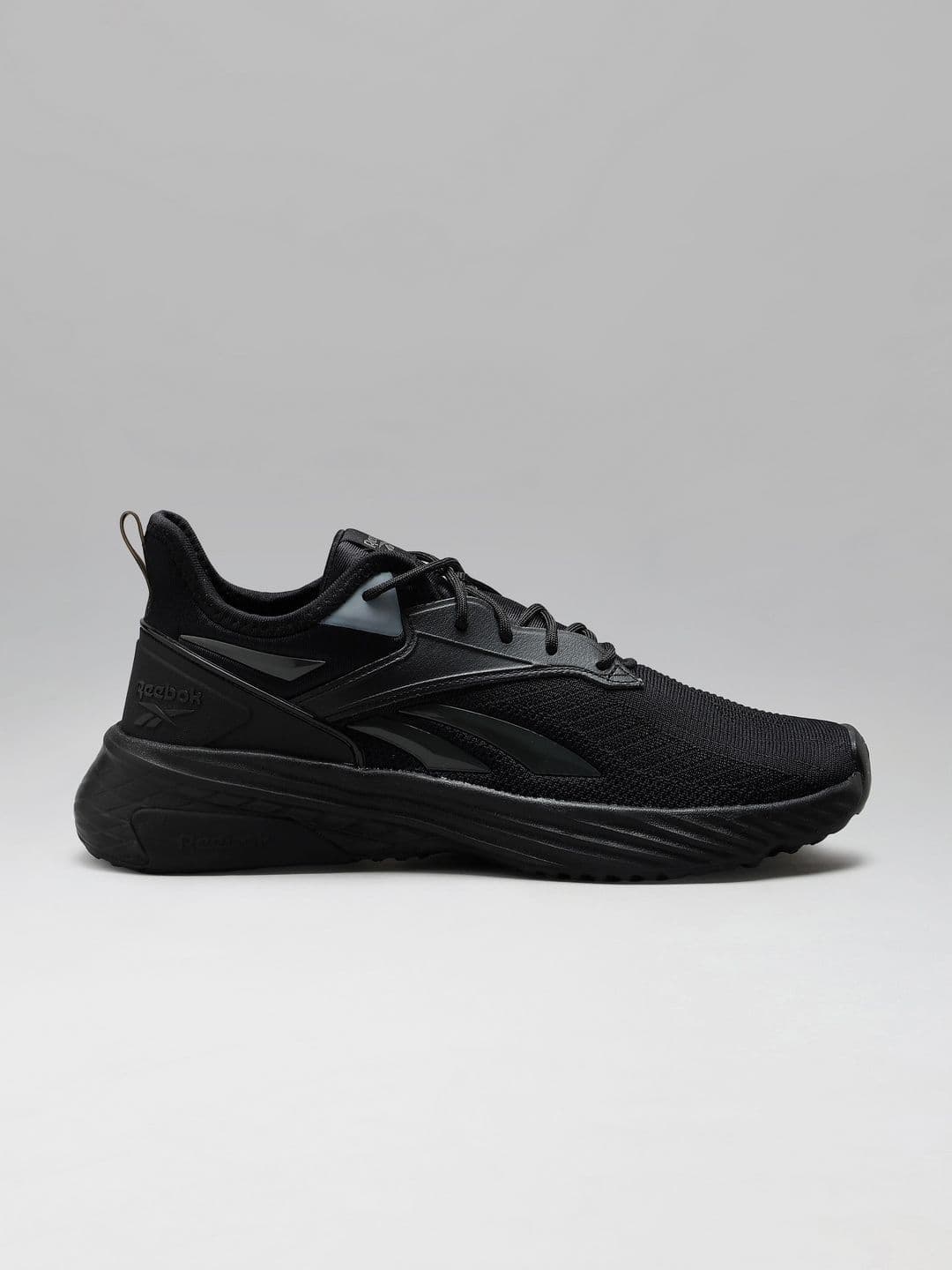Reebok Reebok Edge M Ol Men Lace-Ups Running Sports Shoes - view 1