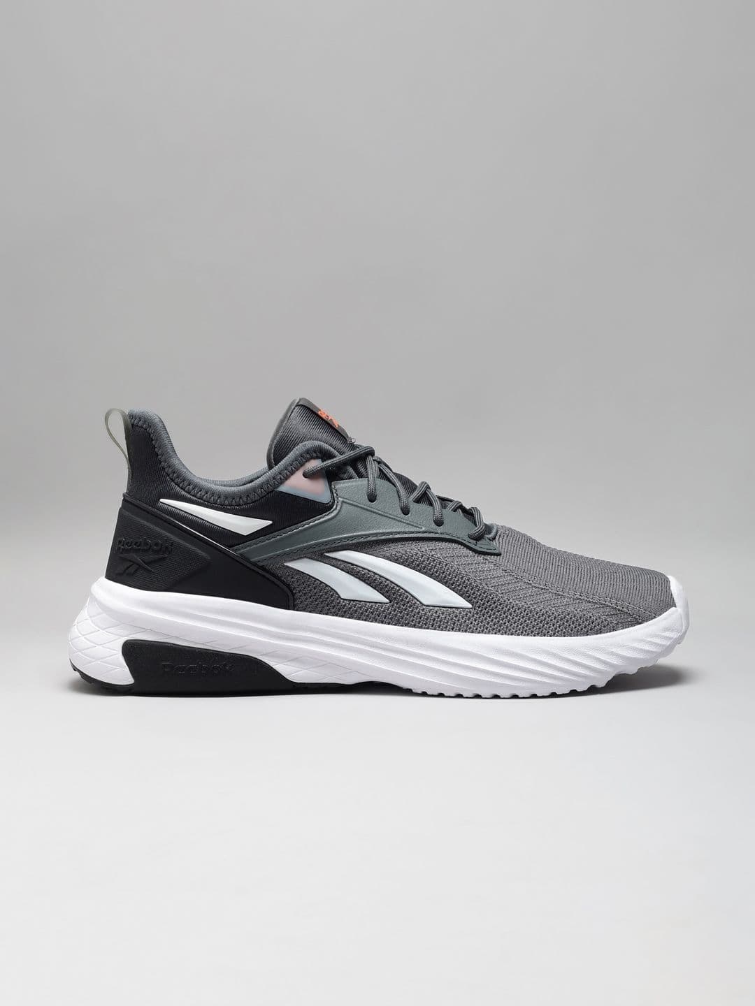 Reebok Reebok Edge M Ol Men Lace-Ups Running Sports Shoes - view 1