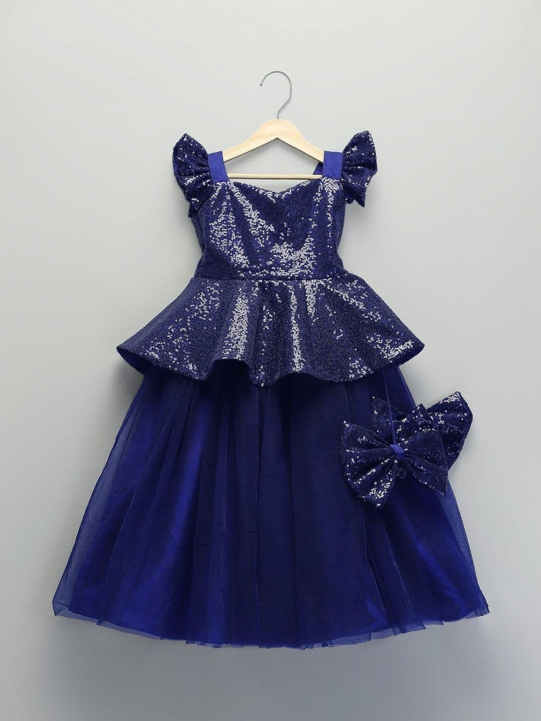 The Little Tales Girls Embellished Sequinned Ready to Wear Lehenga & Blouse - view 1