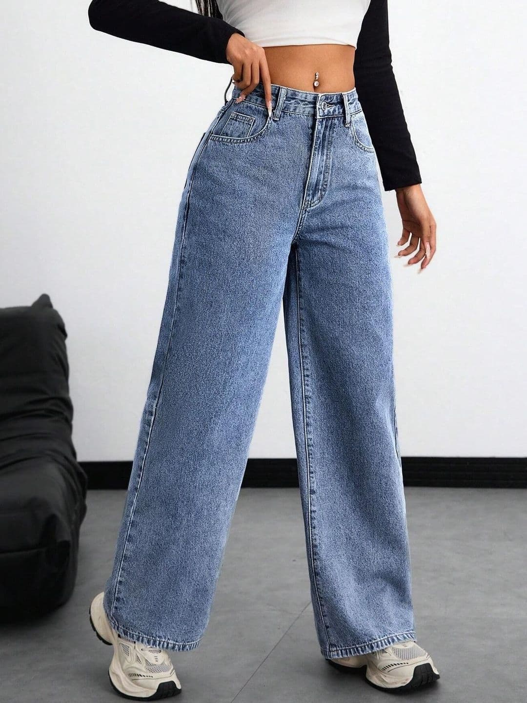 DENIMLOOK Women Flared High-Rise Light Fade Stretchable Jeans - view 1
