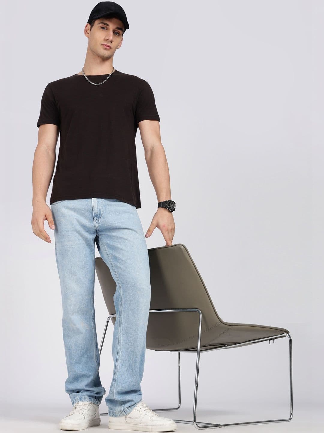 HERE&NOW Men Straight Fit Mid-Rise Light Fade Stretchable Jeans - view 1