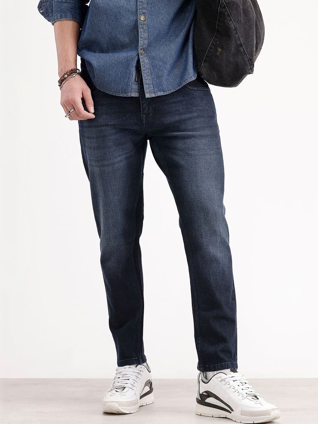 WROGN Men Skinny Fit Mid-Rise Light Fade Stretchable Jeans - view 1