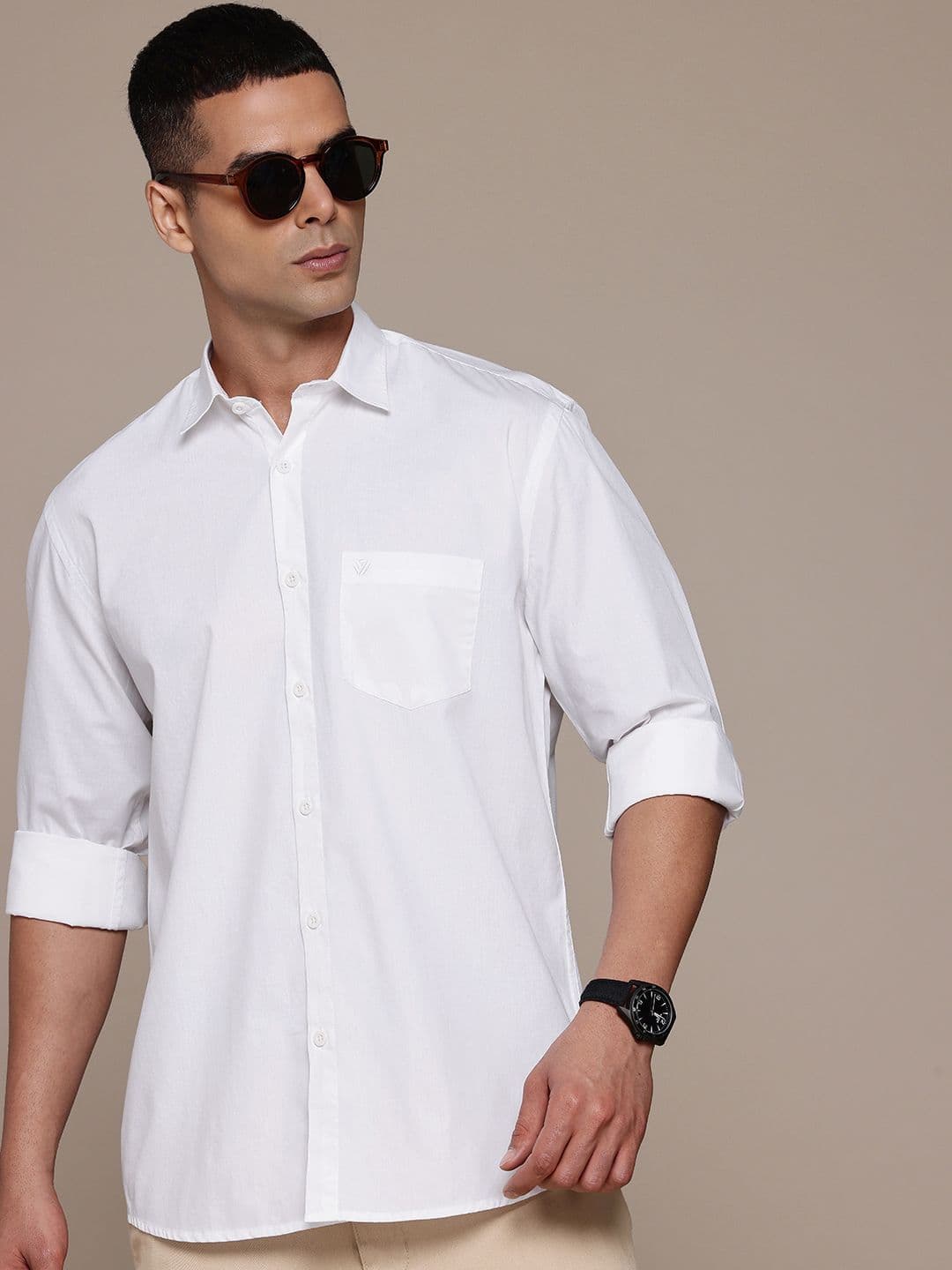 BLUE SQUAD White Regular Fit Solid Casual Shirt - view 1