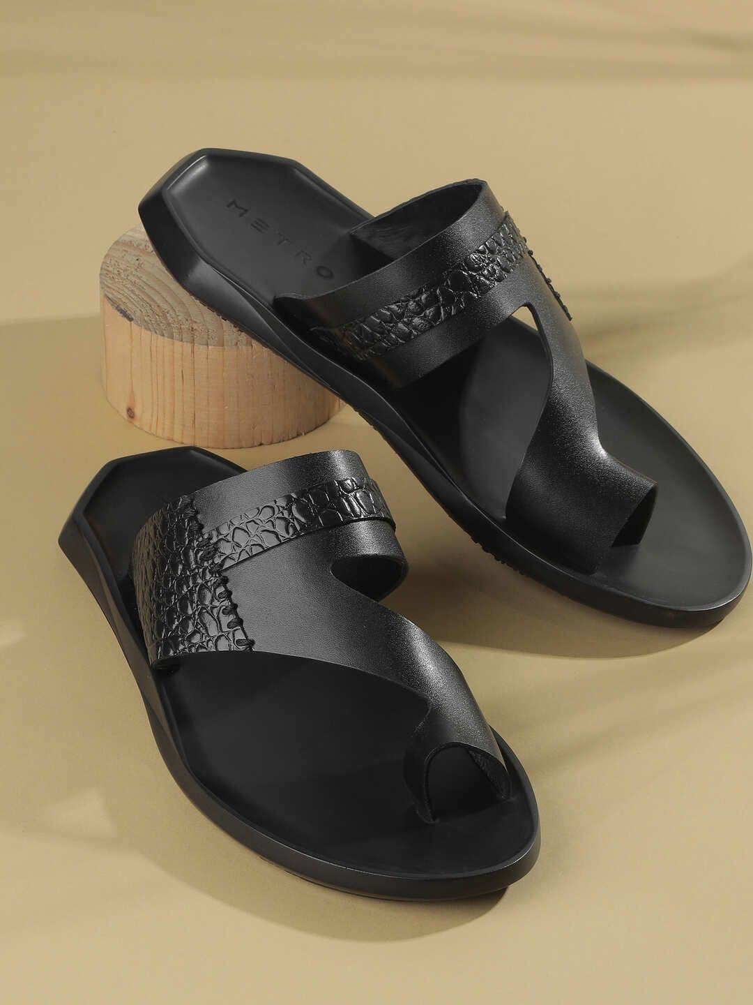 Metro Men Thong Flip-Flops - view 1