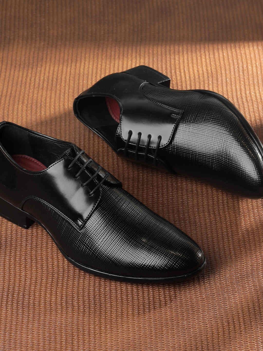 Metro Men Round-Toe Formal Oxfords - view 1