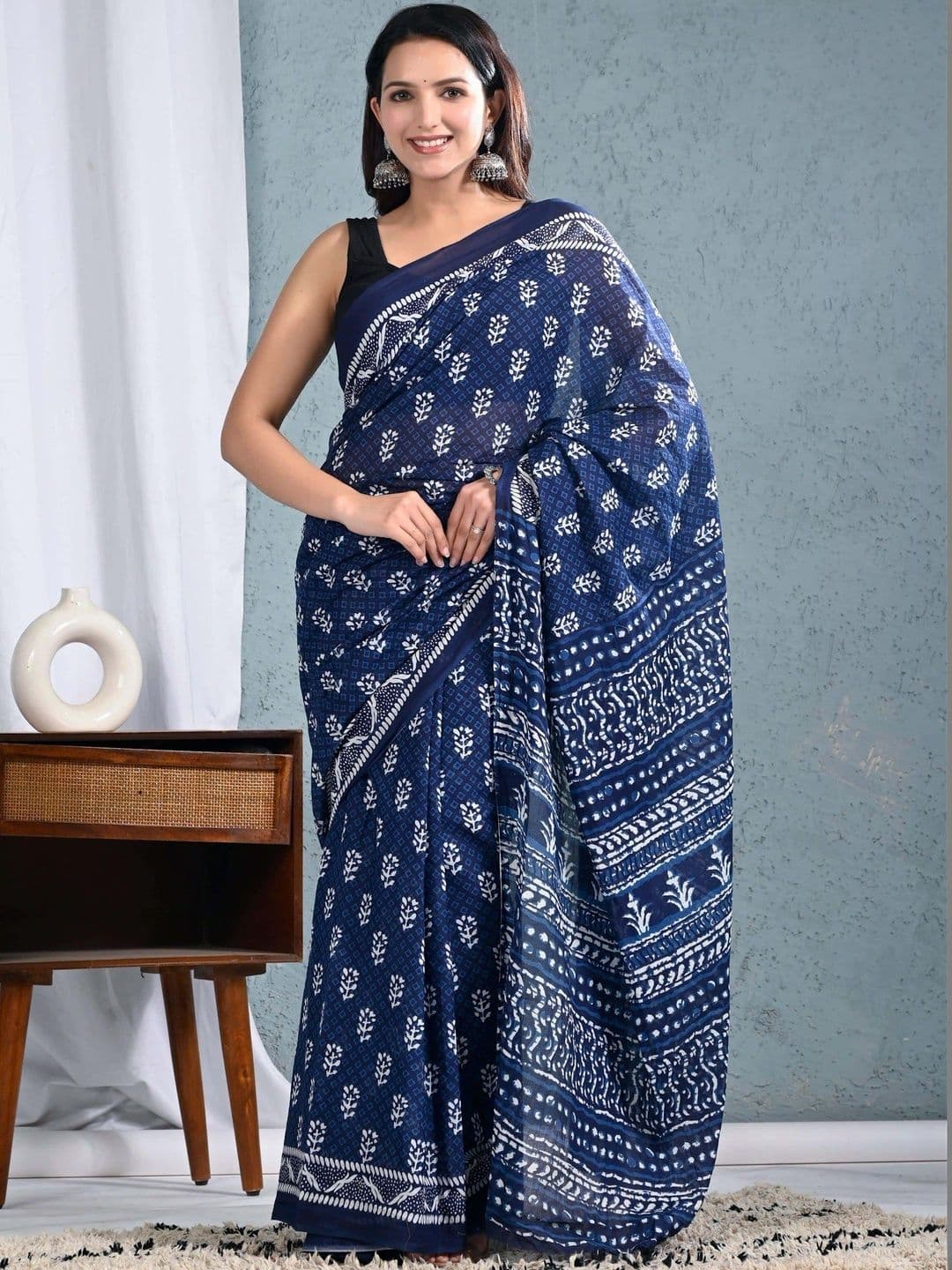 HERE&NOW Ethnic Motifs Pure Cotton Ikat Saree - view 1