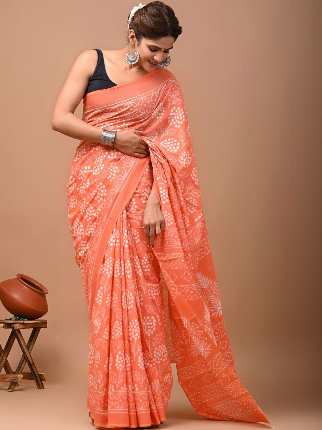 HERE&NOW Ethnic Motifs Pure Cotton Ikat Saree - view 1