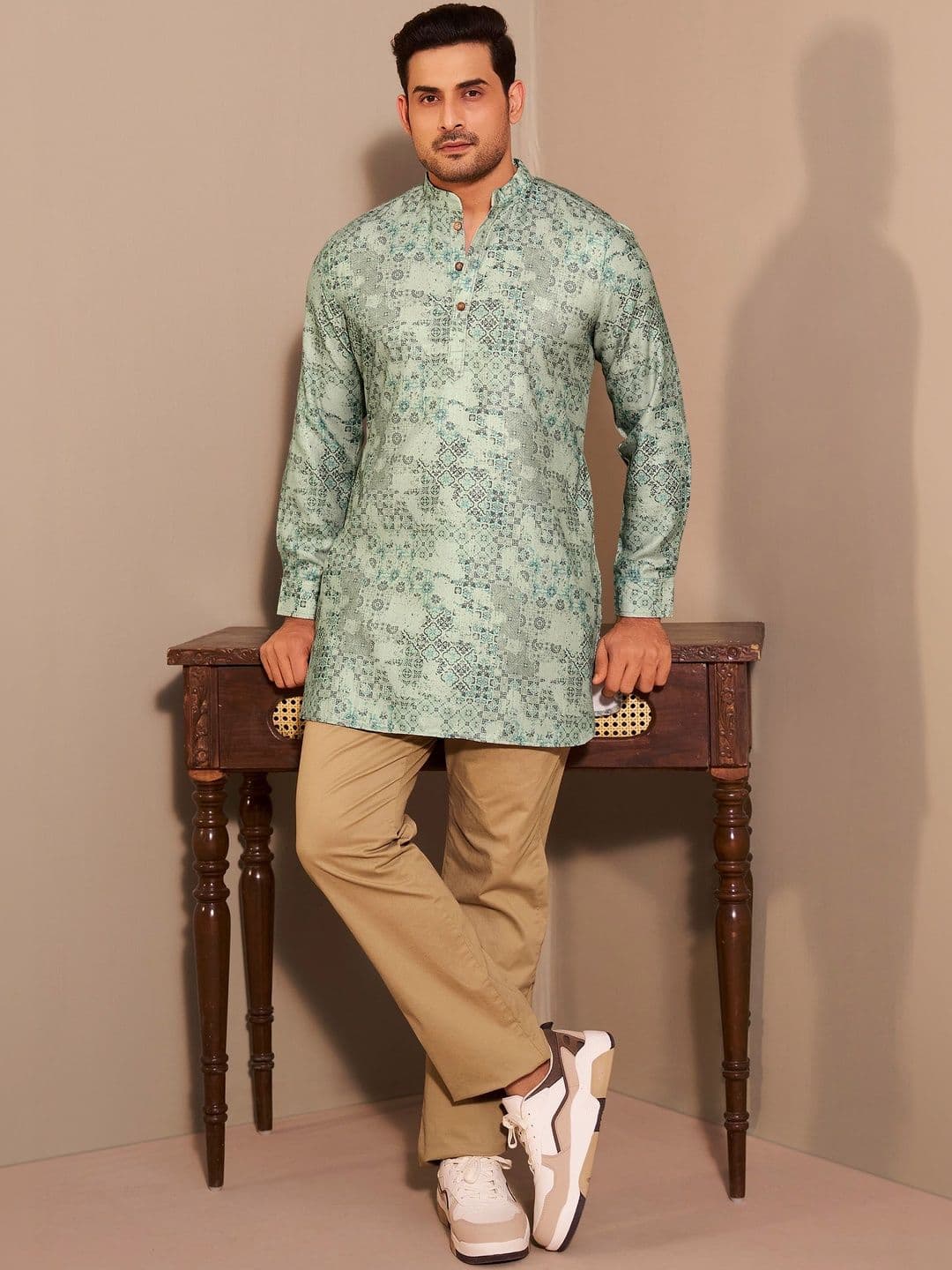House of Pataudi Printed Mandarin Collar Above Knee Straight Kurtas - view 1