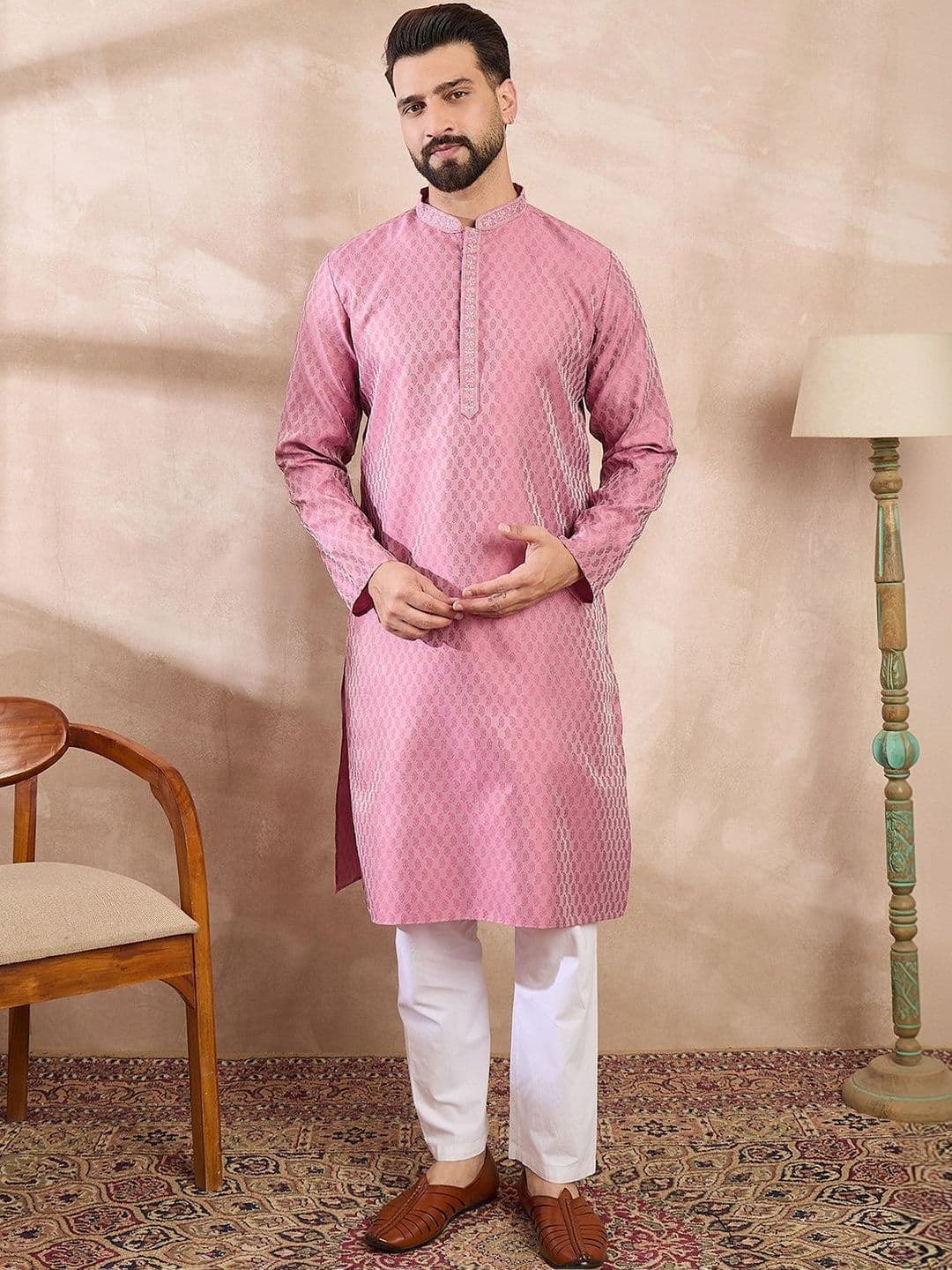 House of Pataudi Woven Design Mandarin Collar Knee Length Straight Kurta - view 1