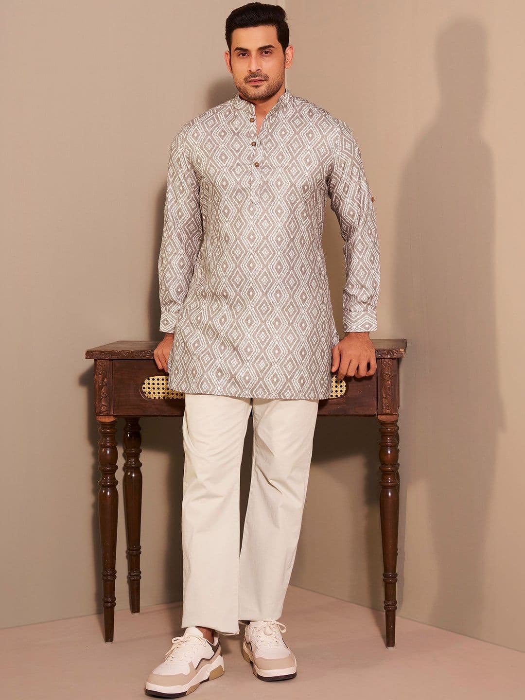House of Pataudi Printed Mandarin Collar Above Knee Straight Kurtas - view 1