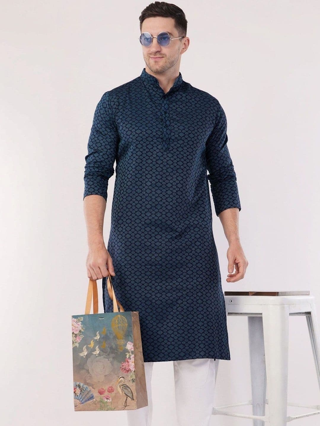 Sypher Boutique Men Printed Khadi Kurta - view 1