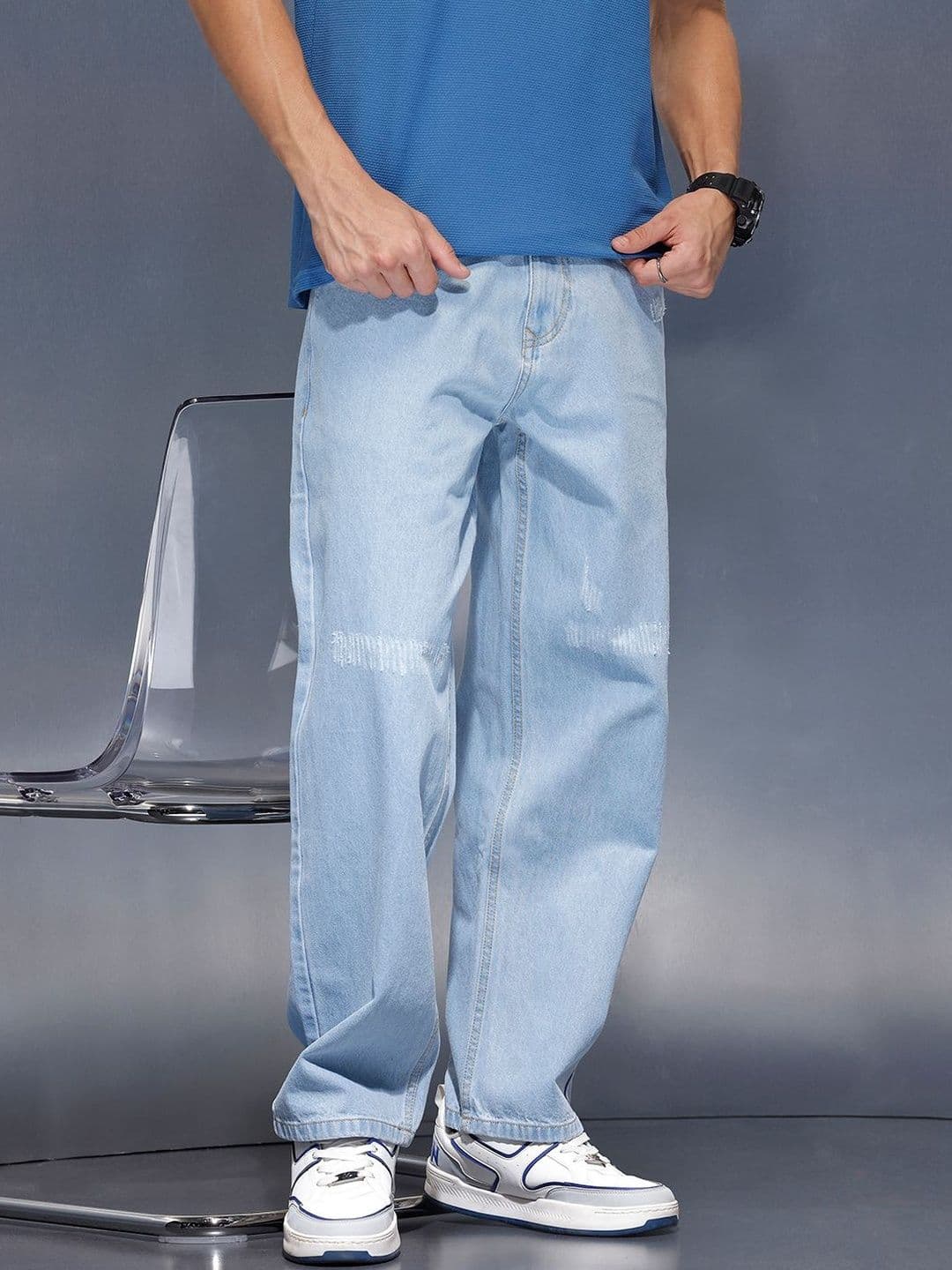 WROGN Men Loose Relaxed Fit Mid-Rise Mildly Distressed Light Fade Stretchable Jeans - view 1