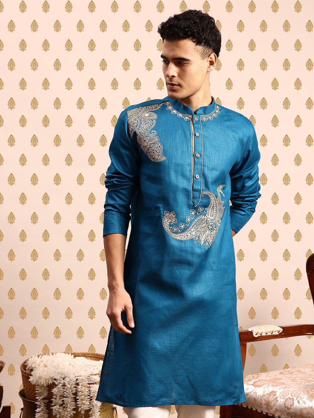 SOURAGYA Ethnic Motifs Embroidered Straight Kurta - view 1