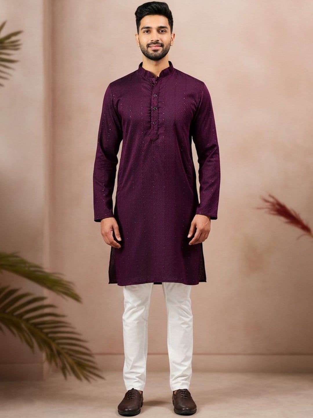 HERE&NOW Men Embellished Sequinned Kurta - view 1
