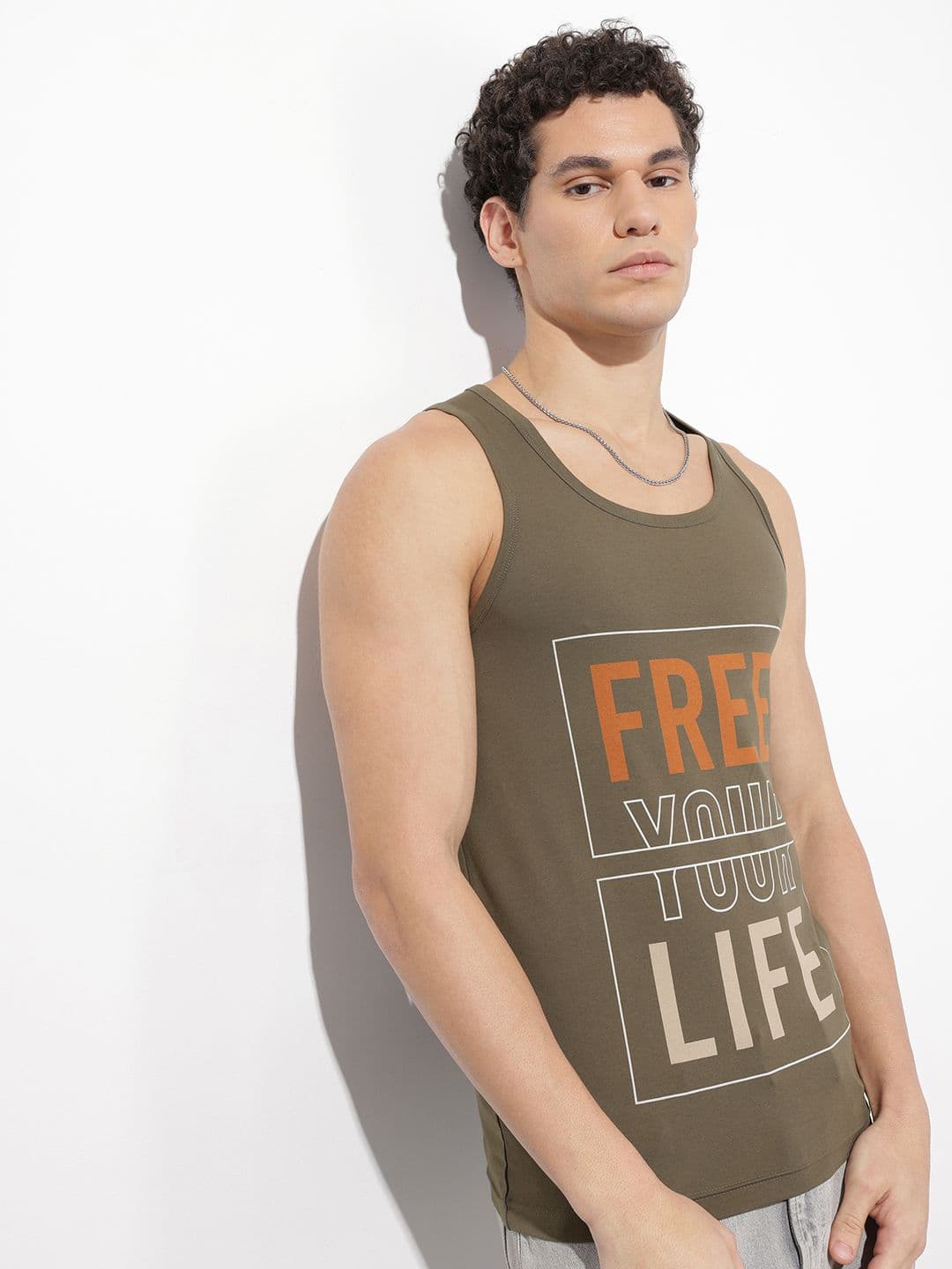 The Roadster Life Co. Typography Printed Scoop Neck Innerwear Vest
