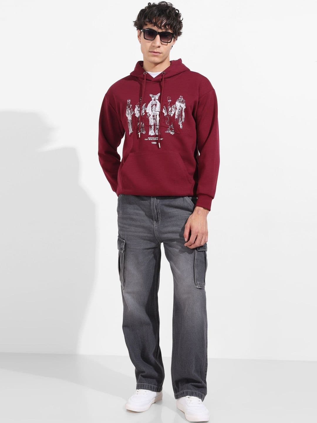 The Indian Garage Co Men Relaxed Fit Mid-Rise Light Fade Jeans - view 1