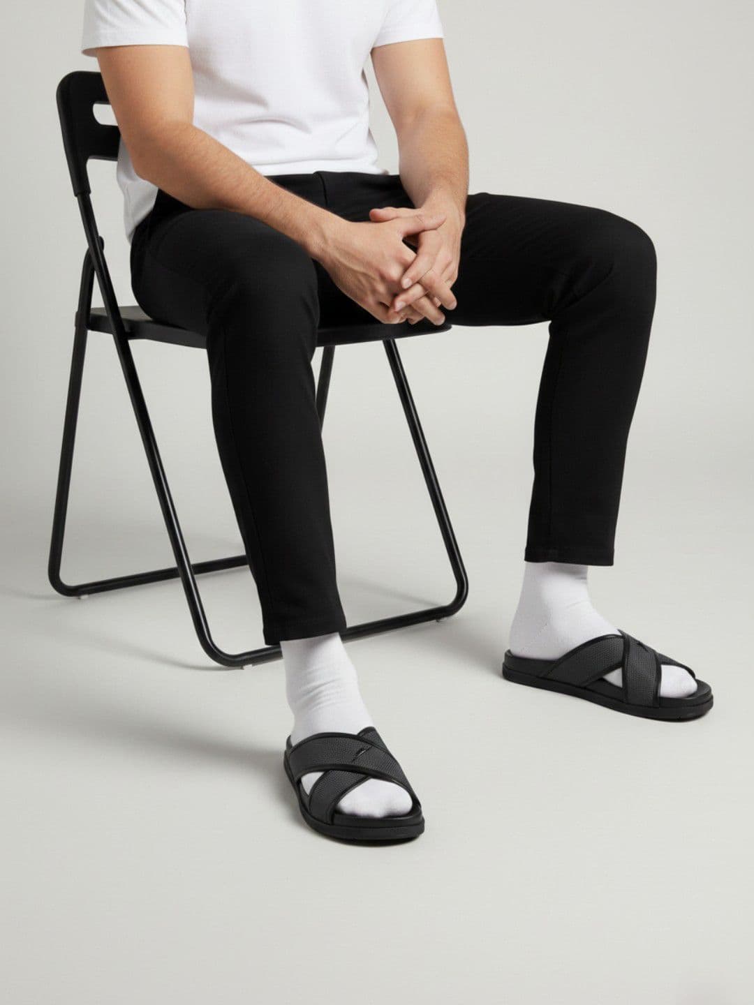 ZEESH Men Noir Black Leather Sliders - view 1