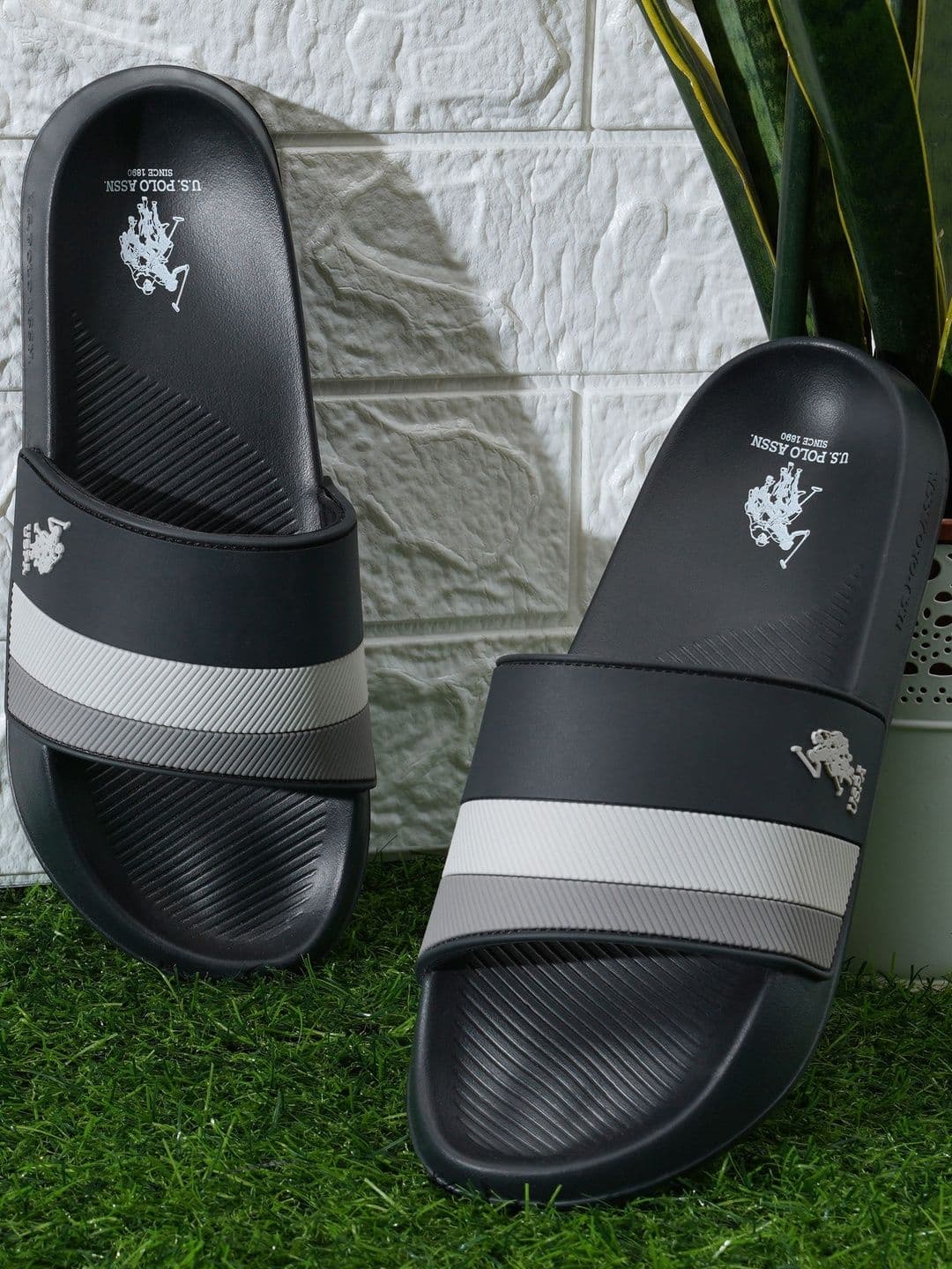 U.S. Polo Assn. Arvana Black Colorblocked comfort Sliders - view 1
