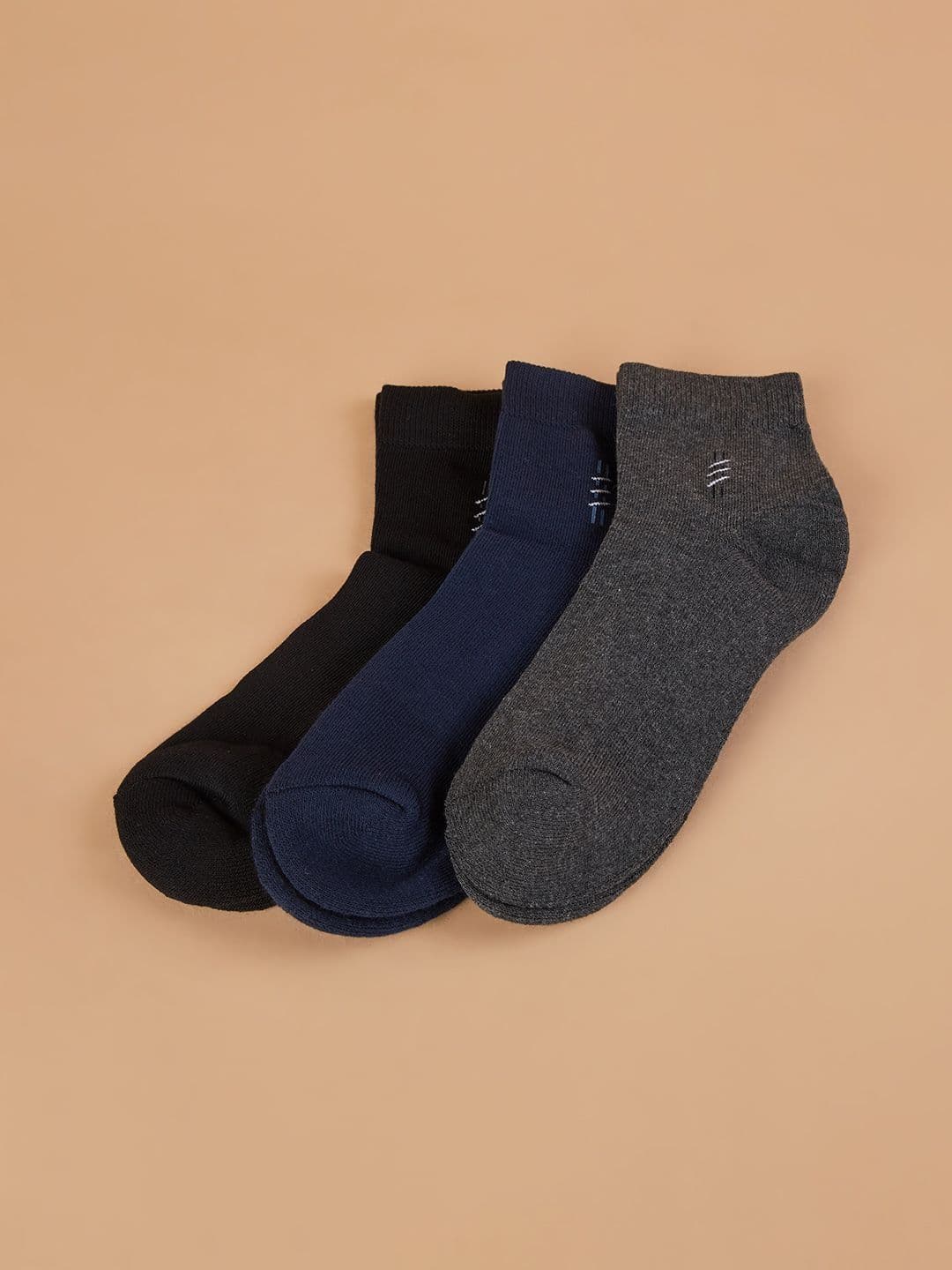 CODE by Lifestyle Men Pack of 3 Patterned Cotton Ankle Length Socks - view 1