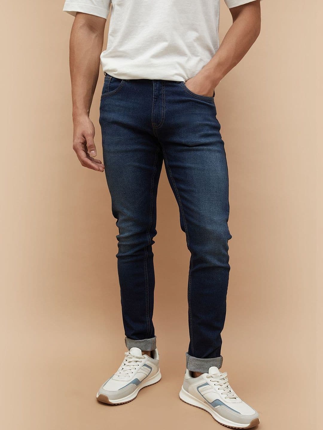 Forca by Lifestyle Men Skinny Fit Mid-Rise Light Fade Jeans - view 1