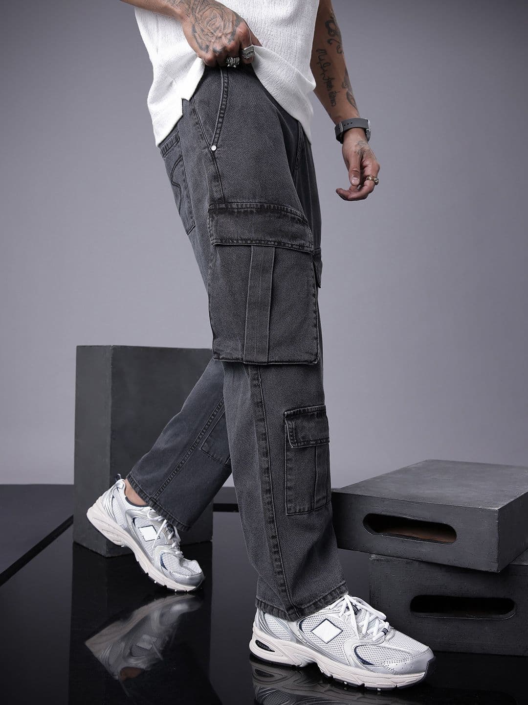 SOKO STREET Men Regular Fit Light Fade Pure Cotton Jeans - view 1