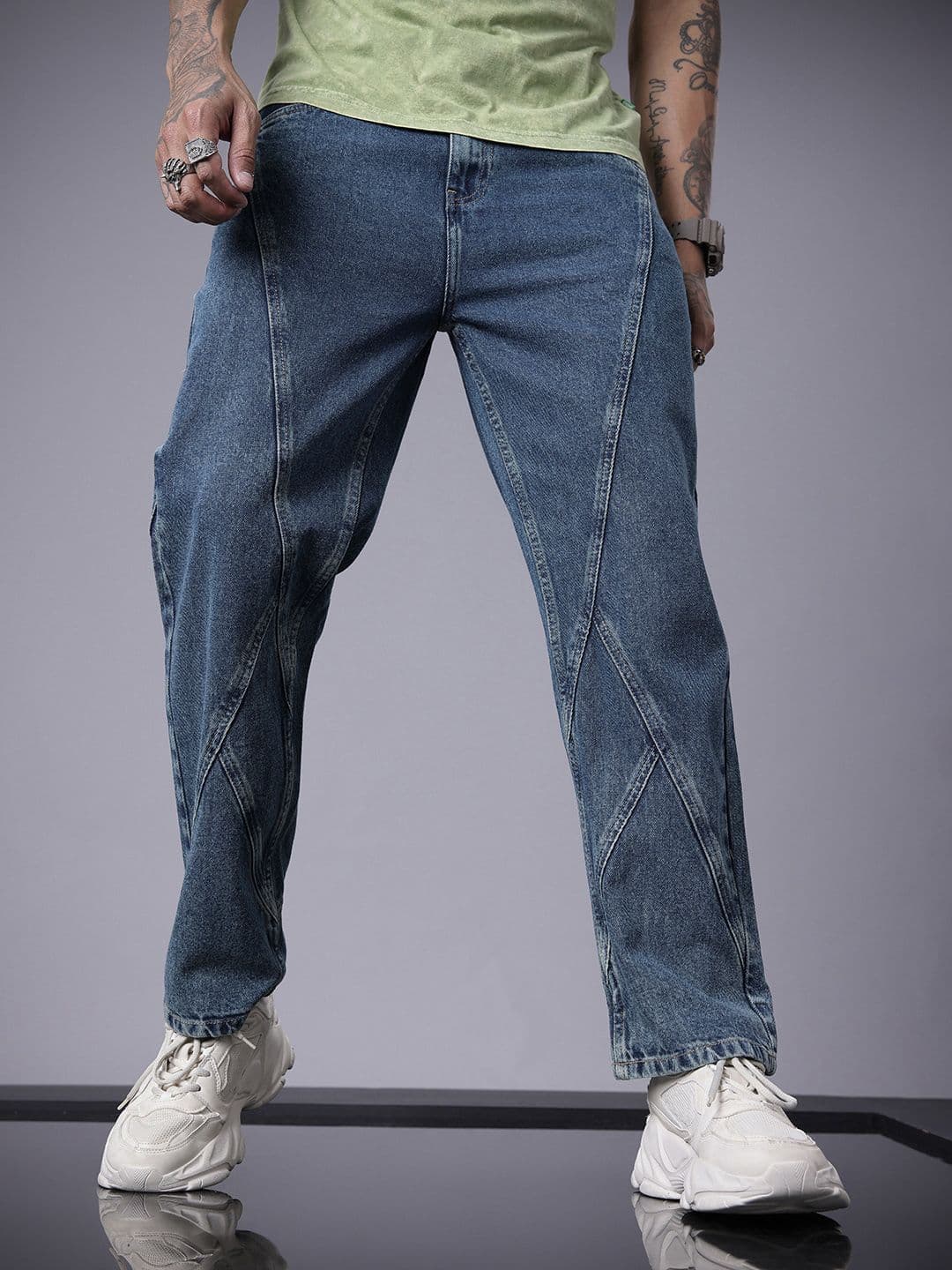 SOKO STREET Men Pure Cotton Relaxed Fit Light Fade Jeans - view 1