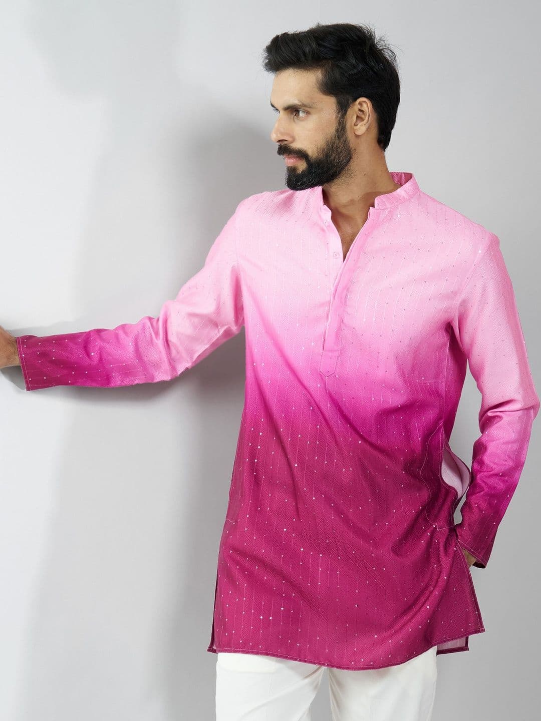 VASTRAMAY Men Geometric Embellished Sequinned Kurta - view 1