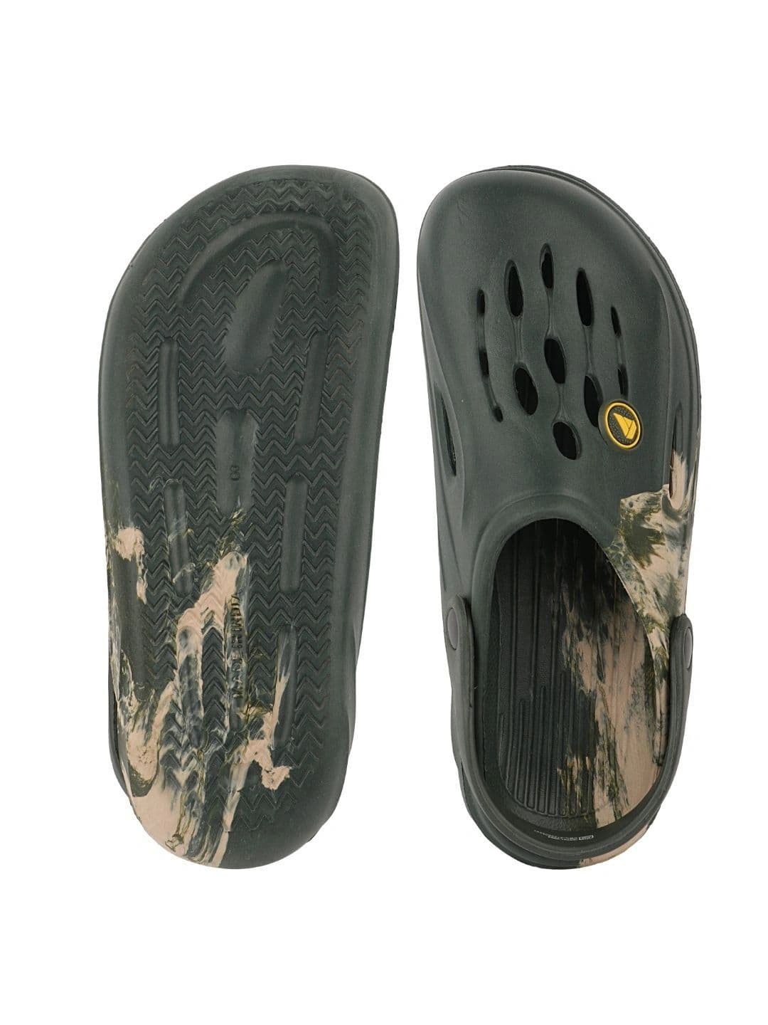 FUEL Men Printed Clogs - view 1