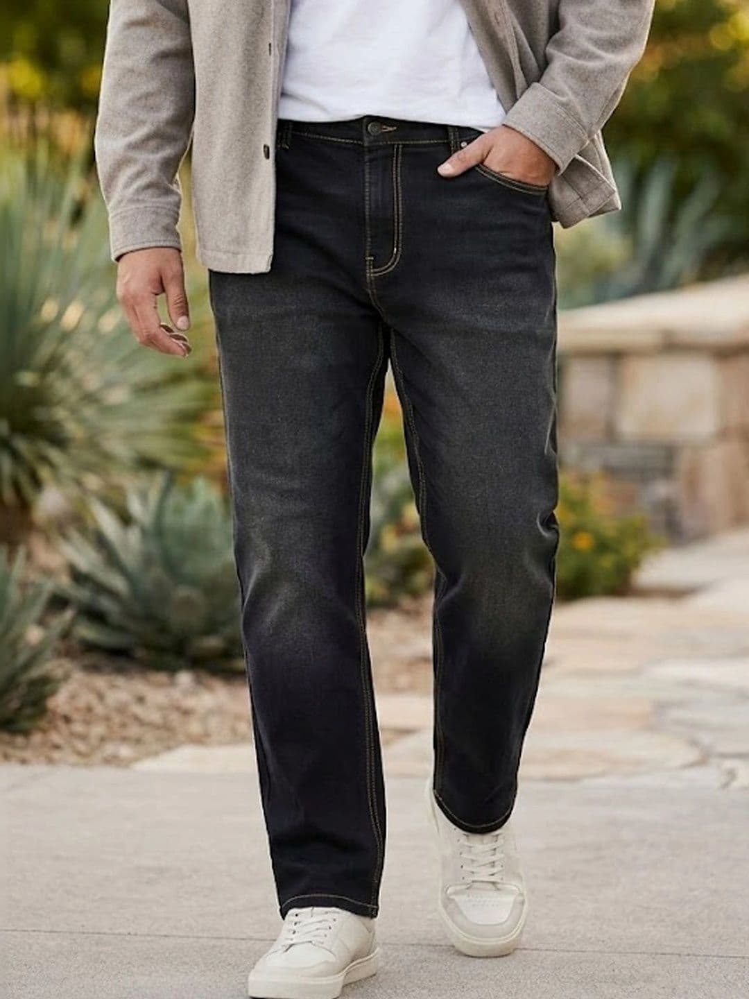 Urbano Plus Men Regular Fit Washed Stretchable Jeans - view 1