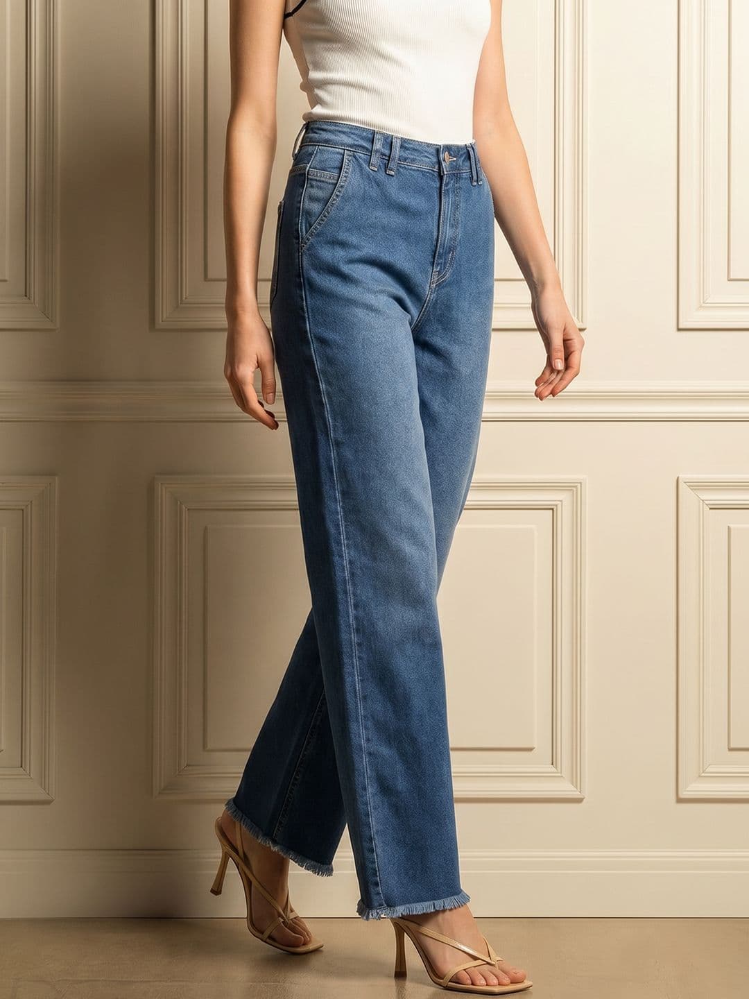 Chemistry Women Relaxed Fit Mid-Rise Cuffed Hem Jeans - view 1