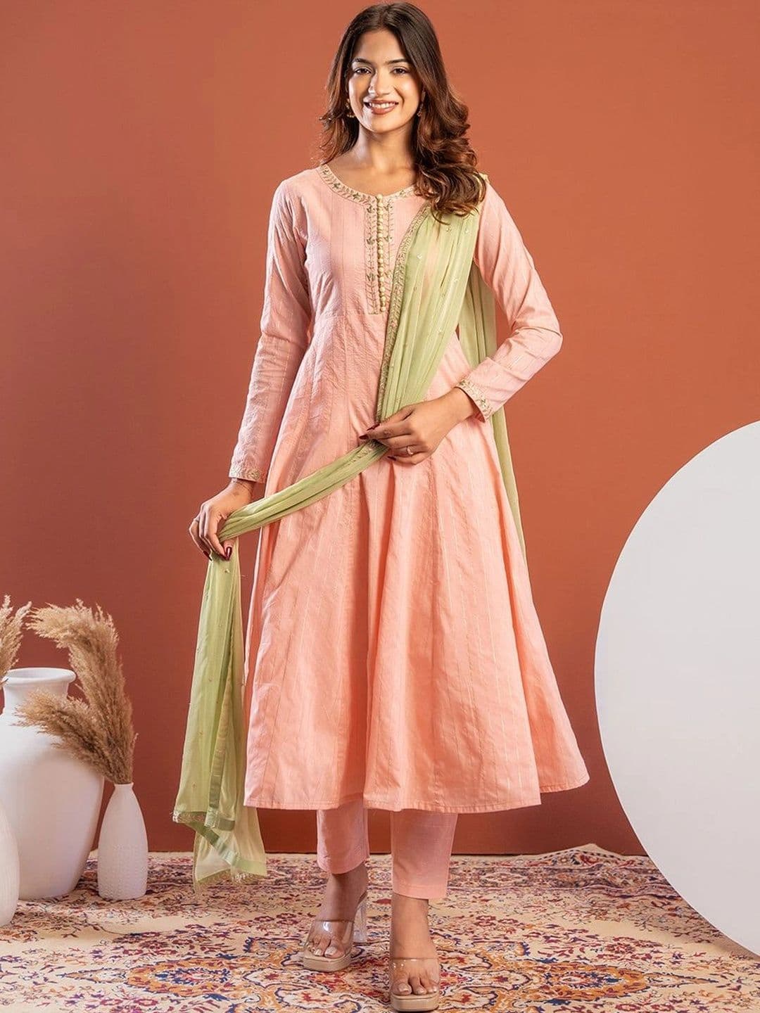 WEAVLLITE Women Ethnic Motifs Embroidered Empire Thread Work Kurta with Trousers & With Dupatta - view 1