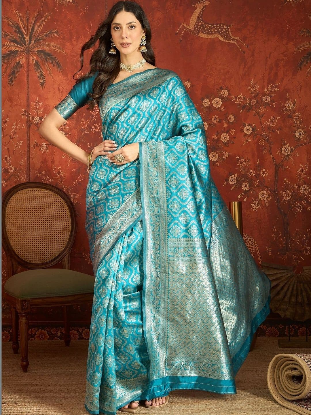 Sangria Zari Silk Blend Banarasi Saree - view 1
