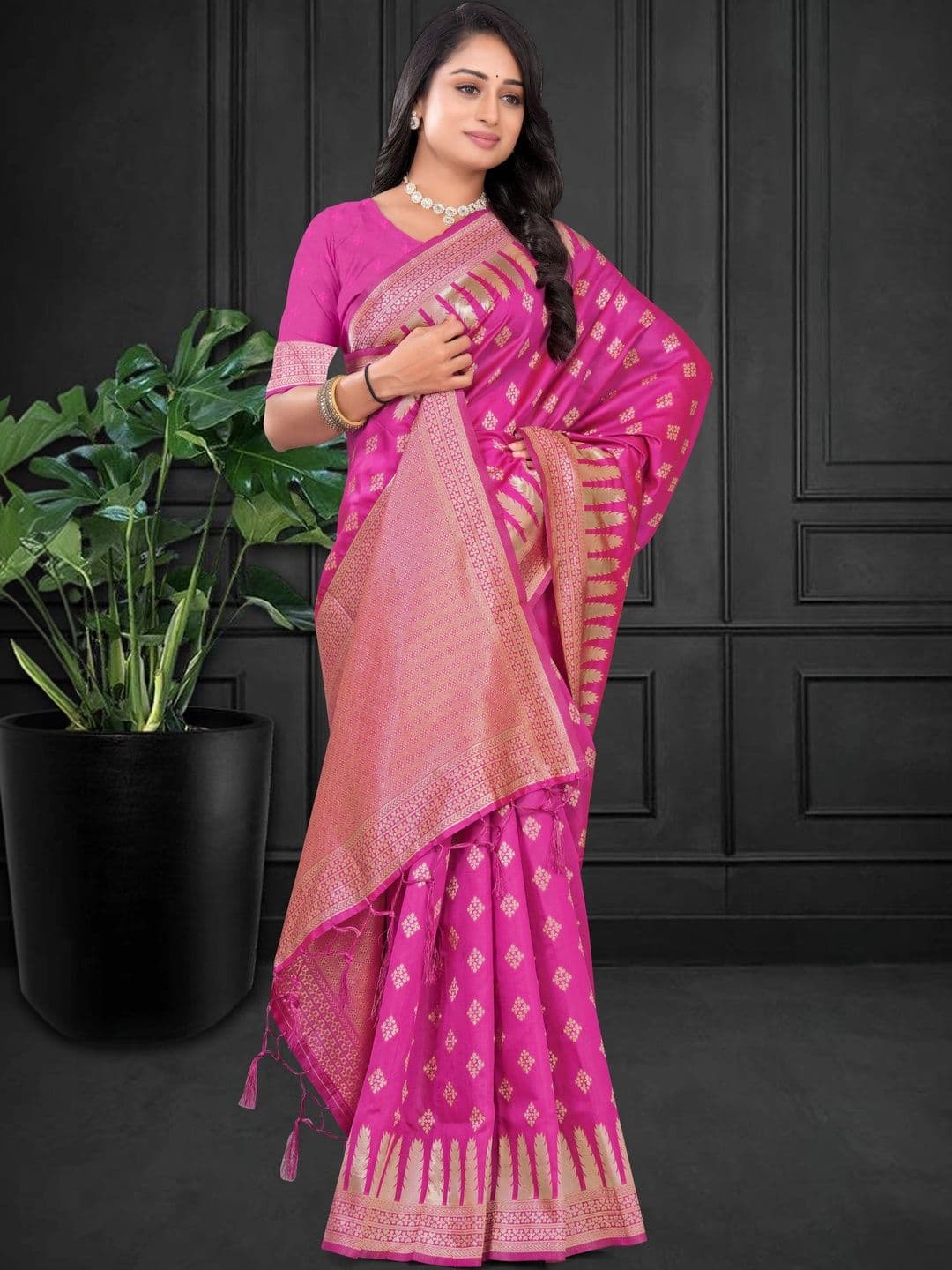 Vedresa Woven Design Zari Silk Cotton Banarasi Saree - view 1