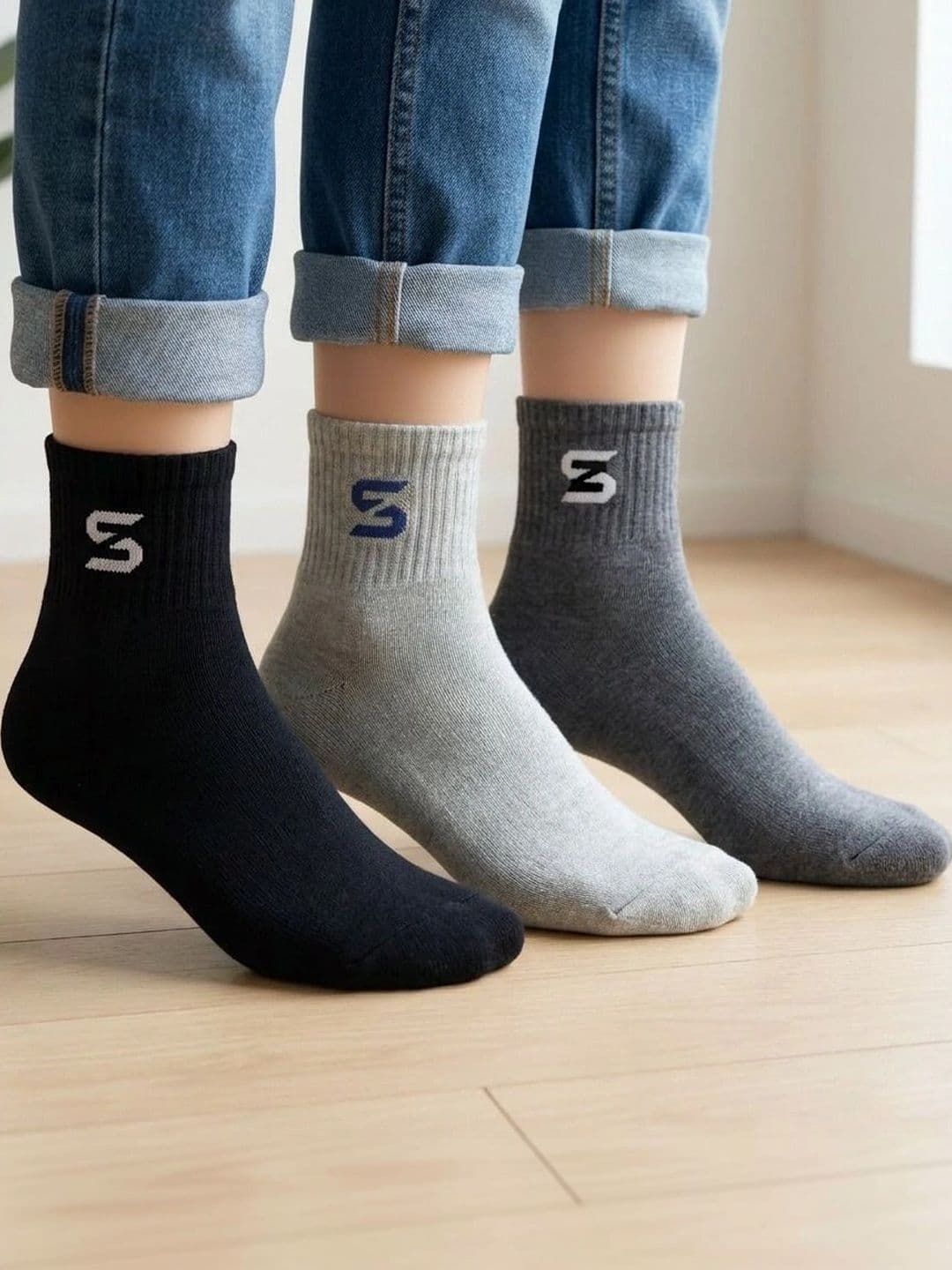 sakyastars Men Pack of 6 Patterned Above Ankle Socks - view 1
