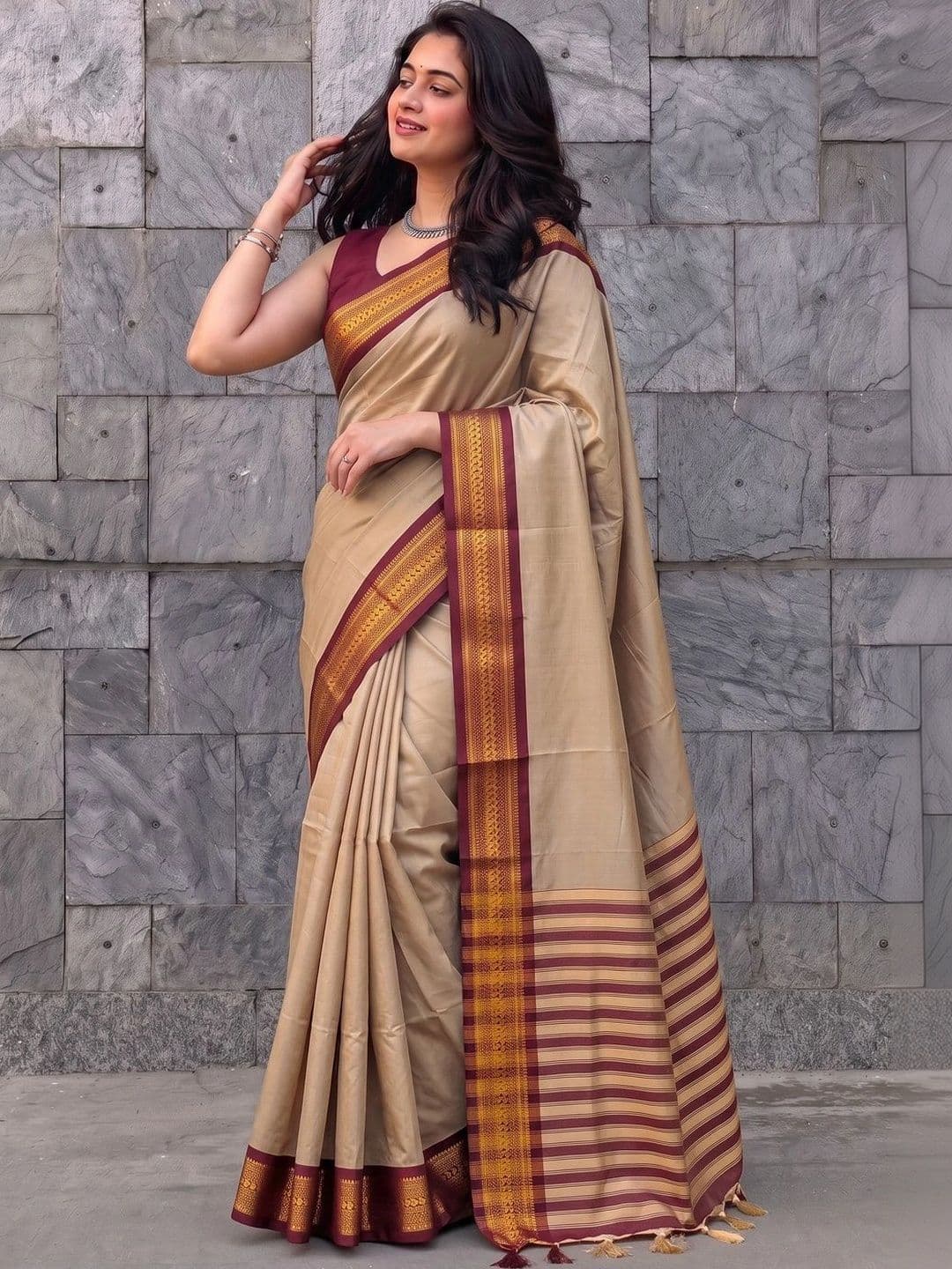 yourwish Ethnic Motifs Zari Silk Cotton Handloom Paithani Saree With Blouse - view 1