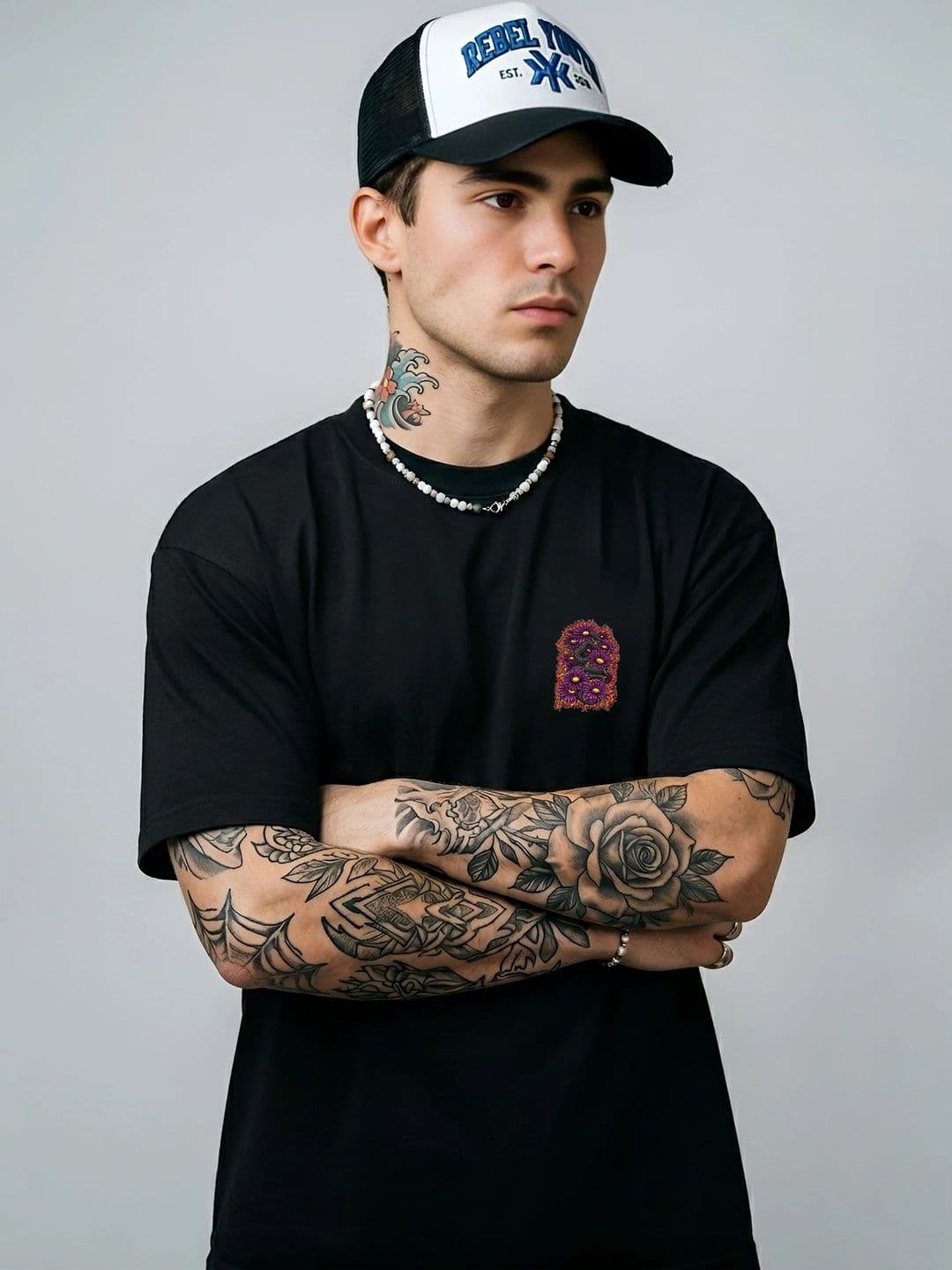 Black Pigeon Men Printed T-shirt - view 1