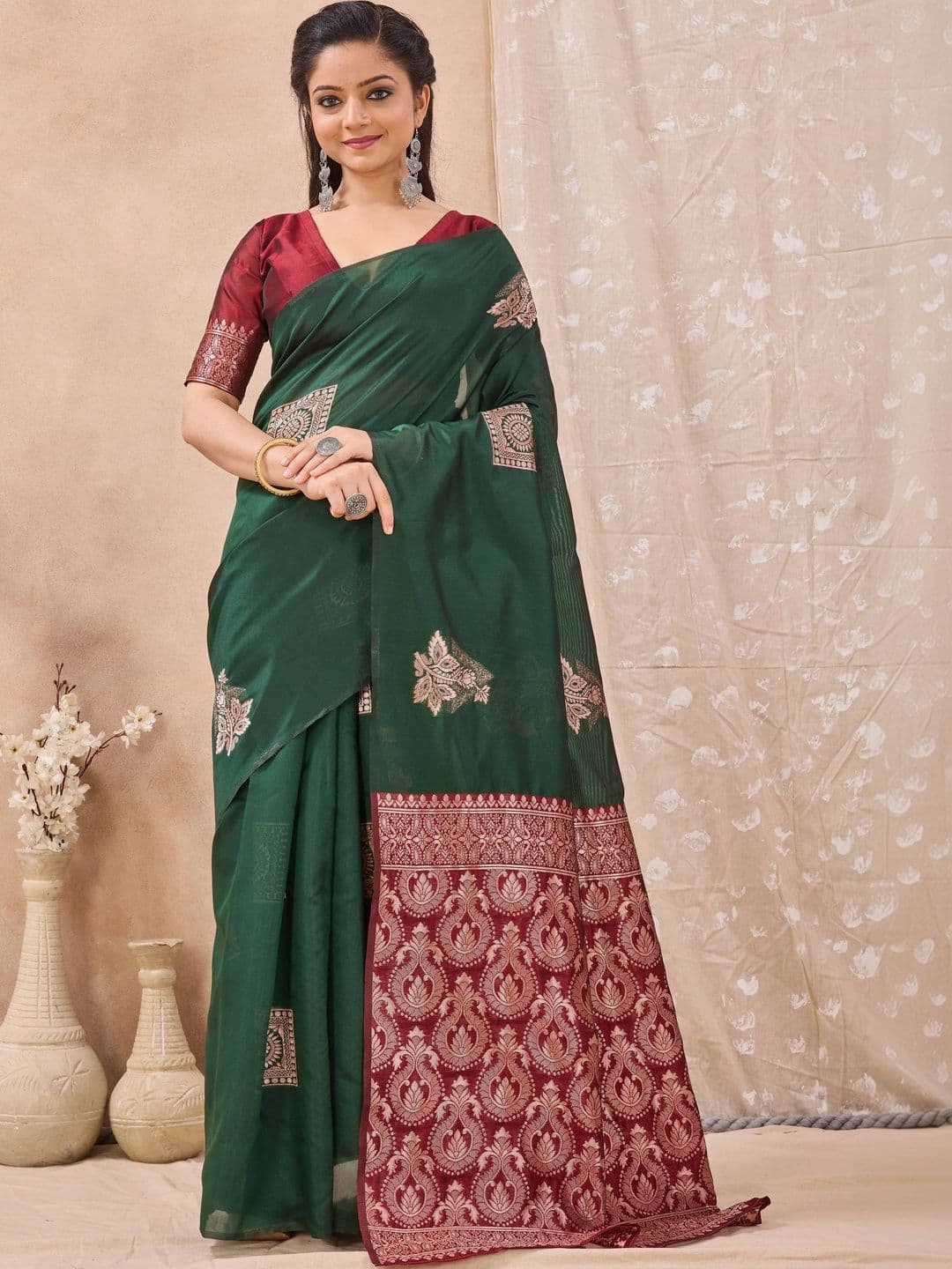 HERE&NOW Woven Design Zari Silk Cotton Banarasi Saree - view 1