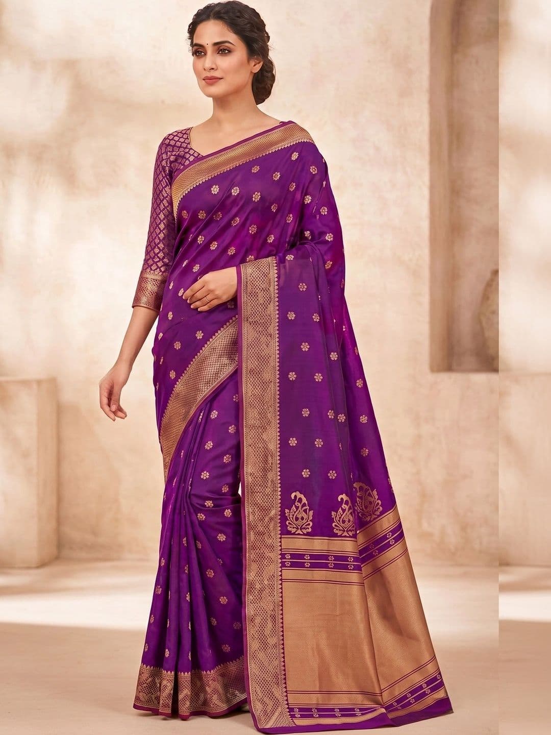 AmiFashion Woven Design Zari Art Silk Banarasi Saree - view 1