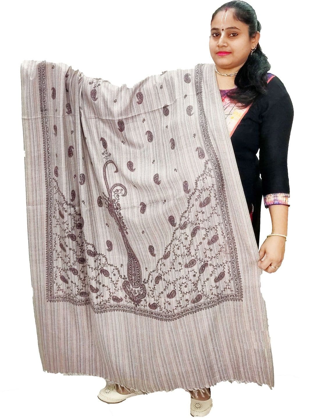 KAVIM Women Paisley Embroidered Shawl - view 1