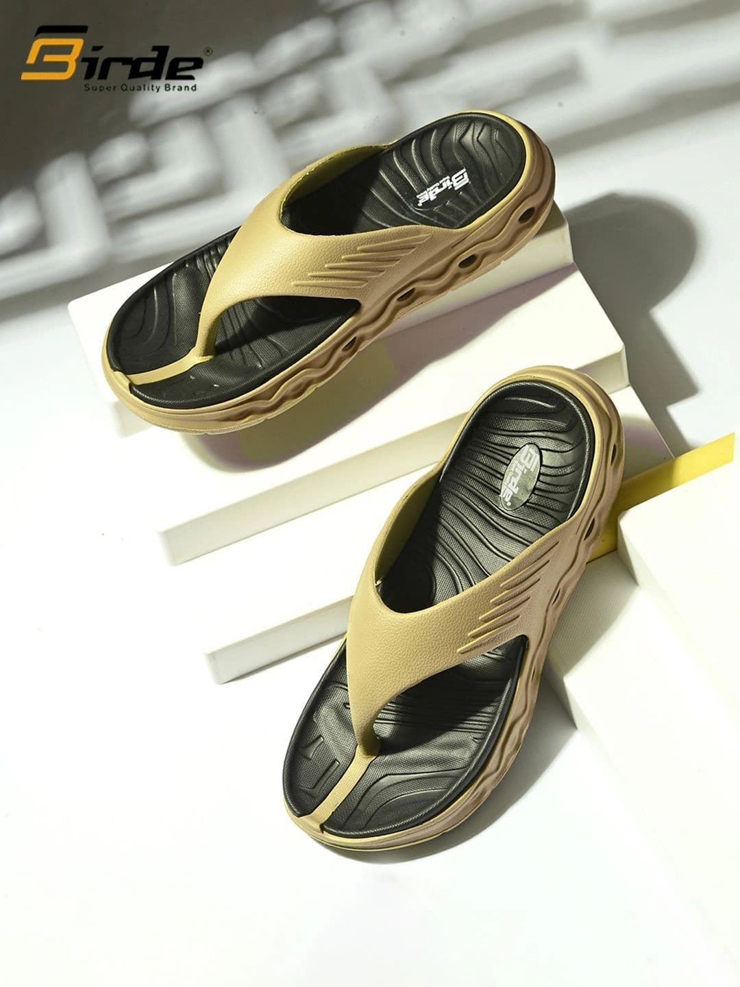 BIRDE Men Rubber Thong Flip-Flops - view 1