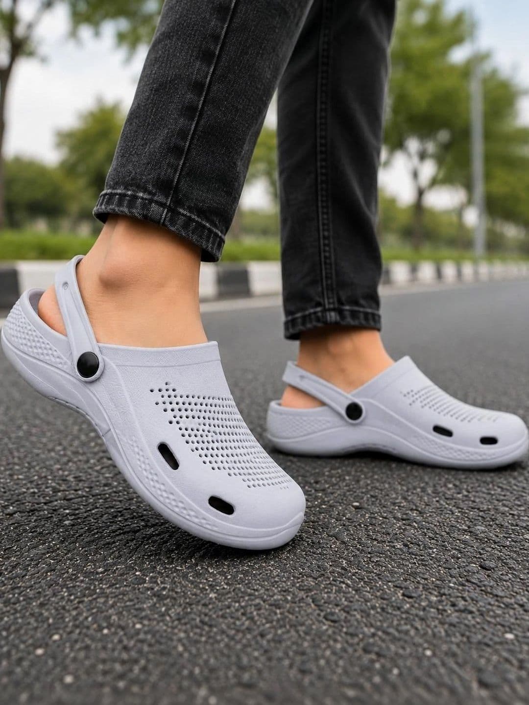 NEW ORANIE Men's Lightweight EVA Clogs Grey - view 1
