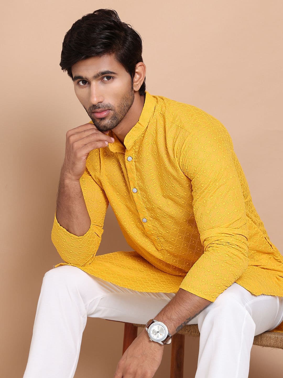 Anouk Men Geometric Embroidered Chikankari Kurta - view 1