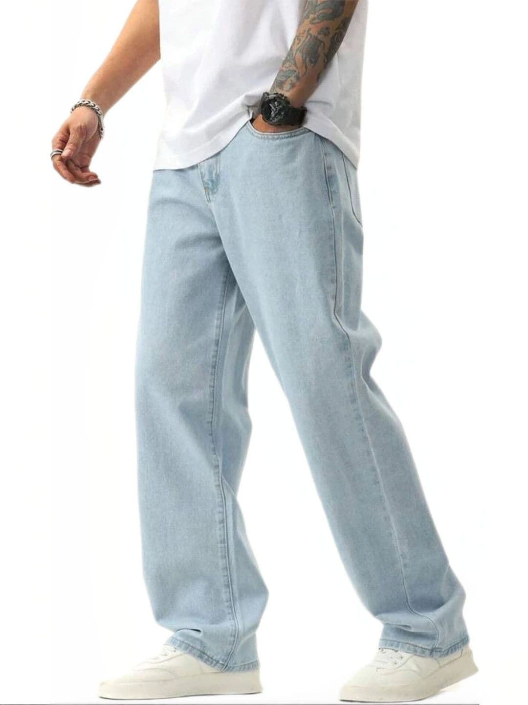 LEVORCE Men Relaxed Fit Mid-Rise Stretchable Jeans - view 1