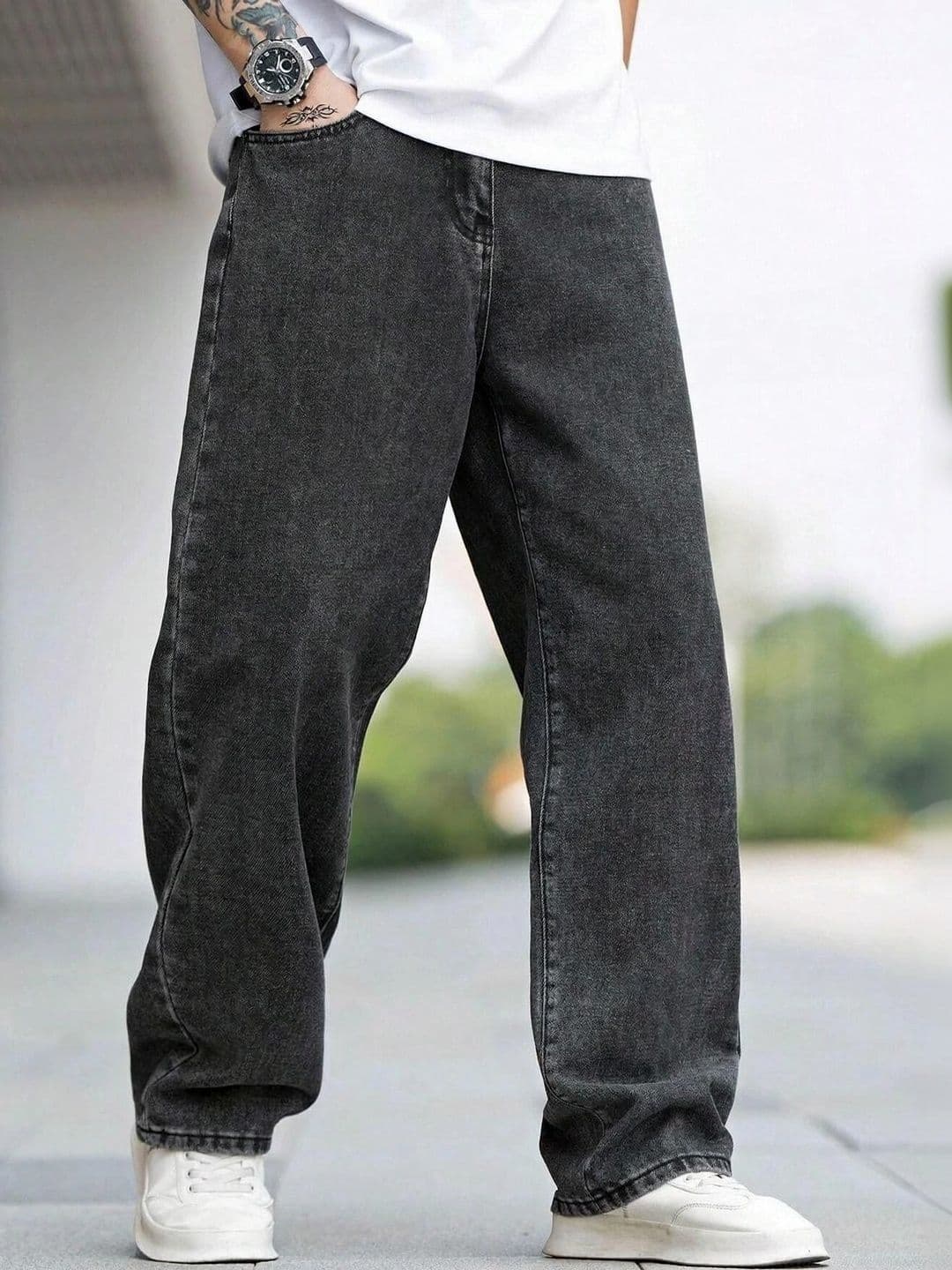 VORNIX DENIM Men Relaxed Fit Mid-Rise Stretchable Jeans - view 1