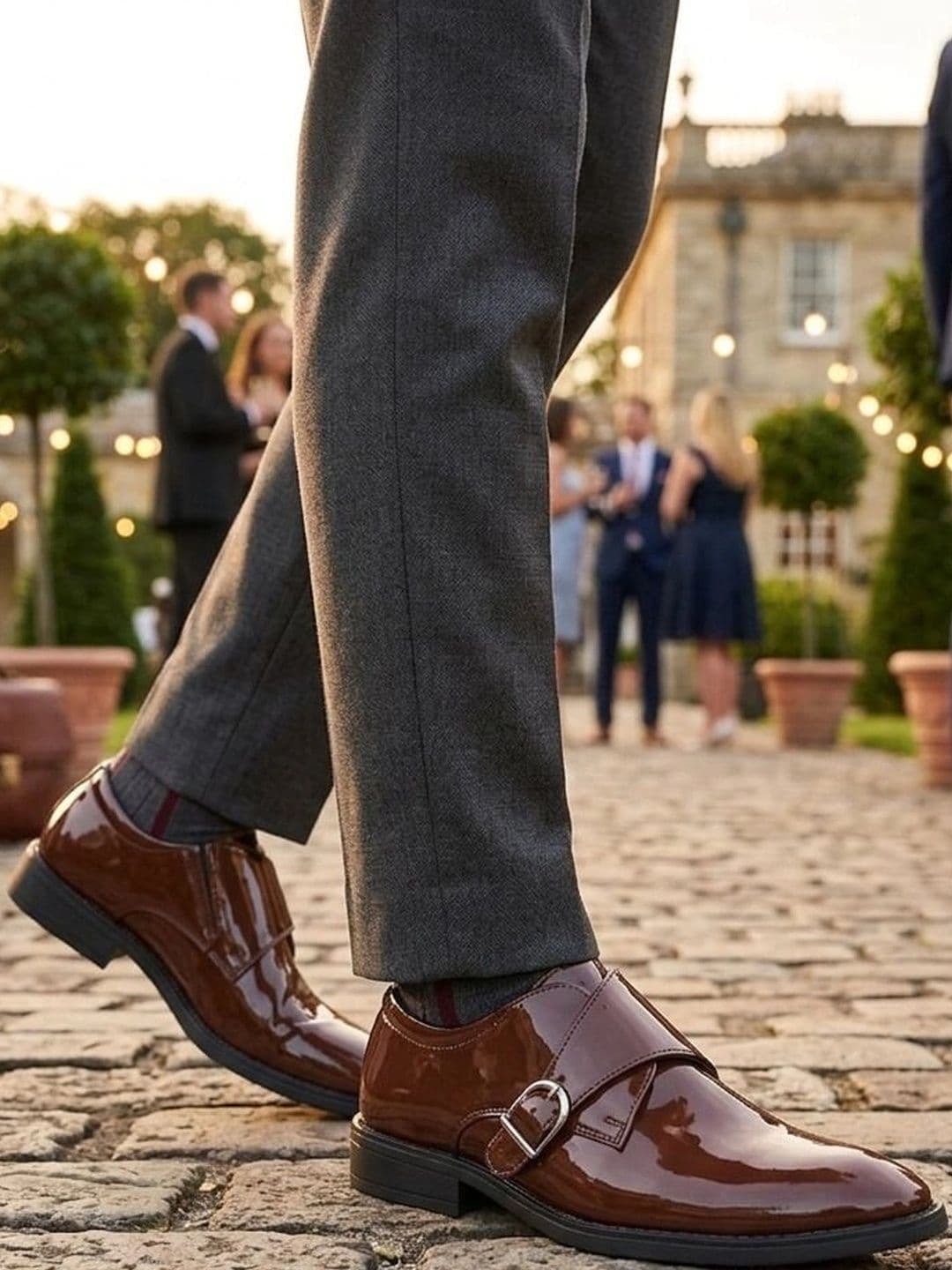 Killer Men Pointed Toe Buckle Formal Monk Shoes - view 1