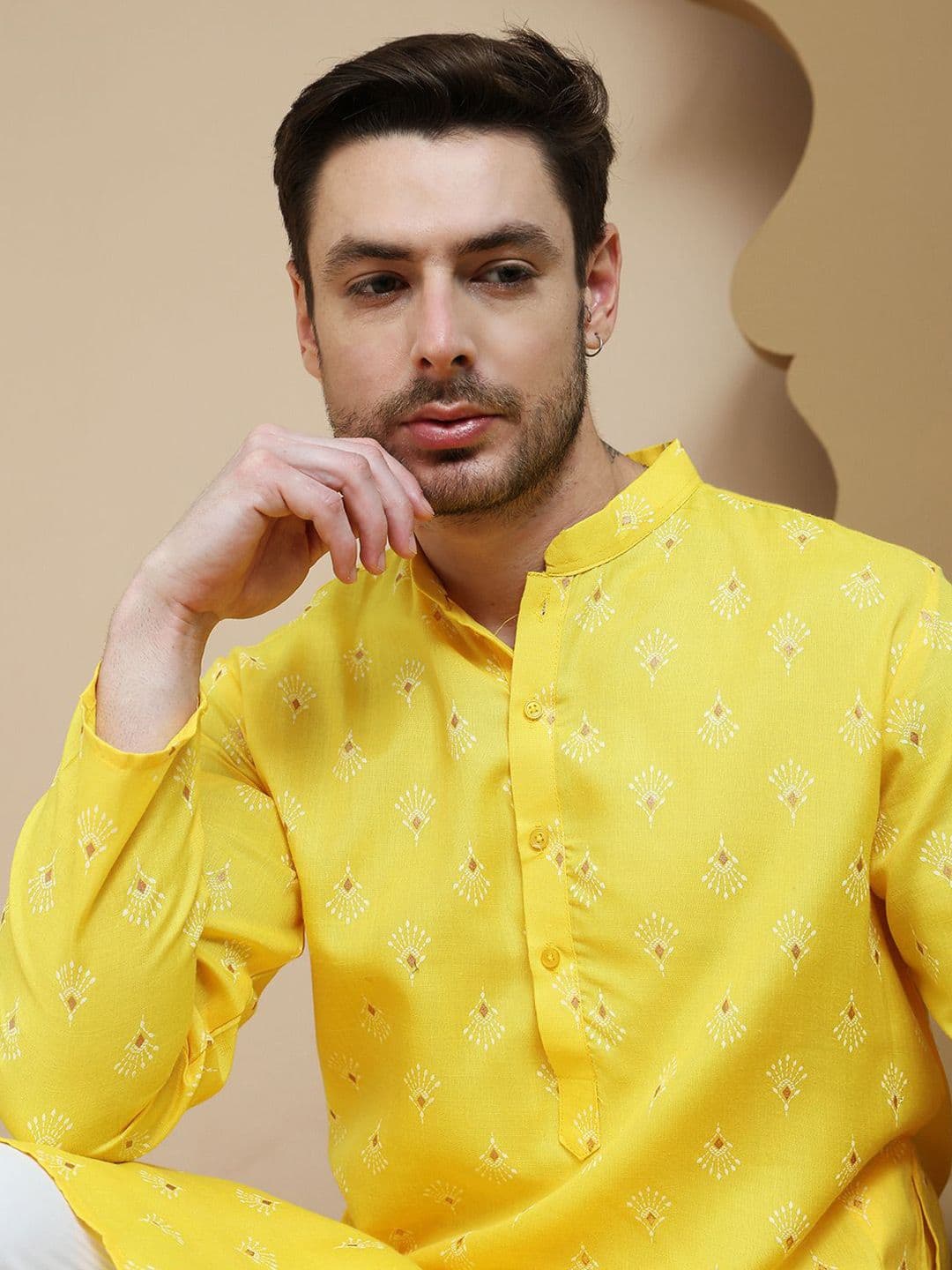 Anouk Floral Printed Mandarin Collar Straight Kurta - view 1