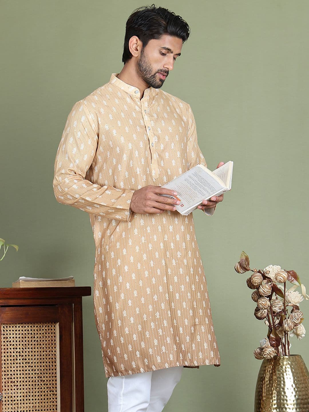 Anouk Men Floral Printed Sequinned Floral Kurta - view 1