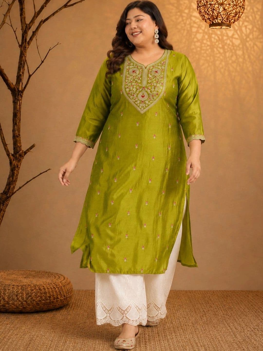 HOUSE OF SETHIA Women Embroidered Thread Work Kurta - view 1
